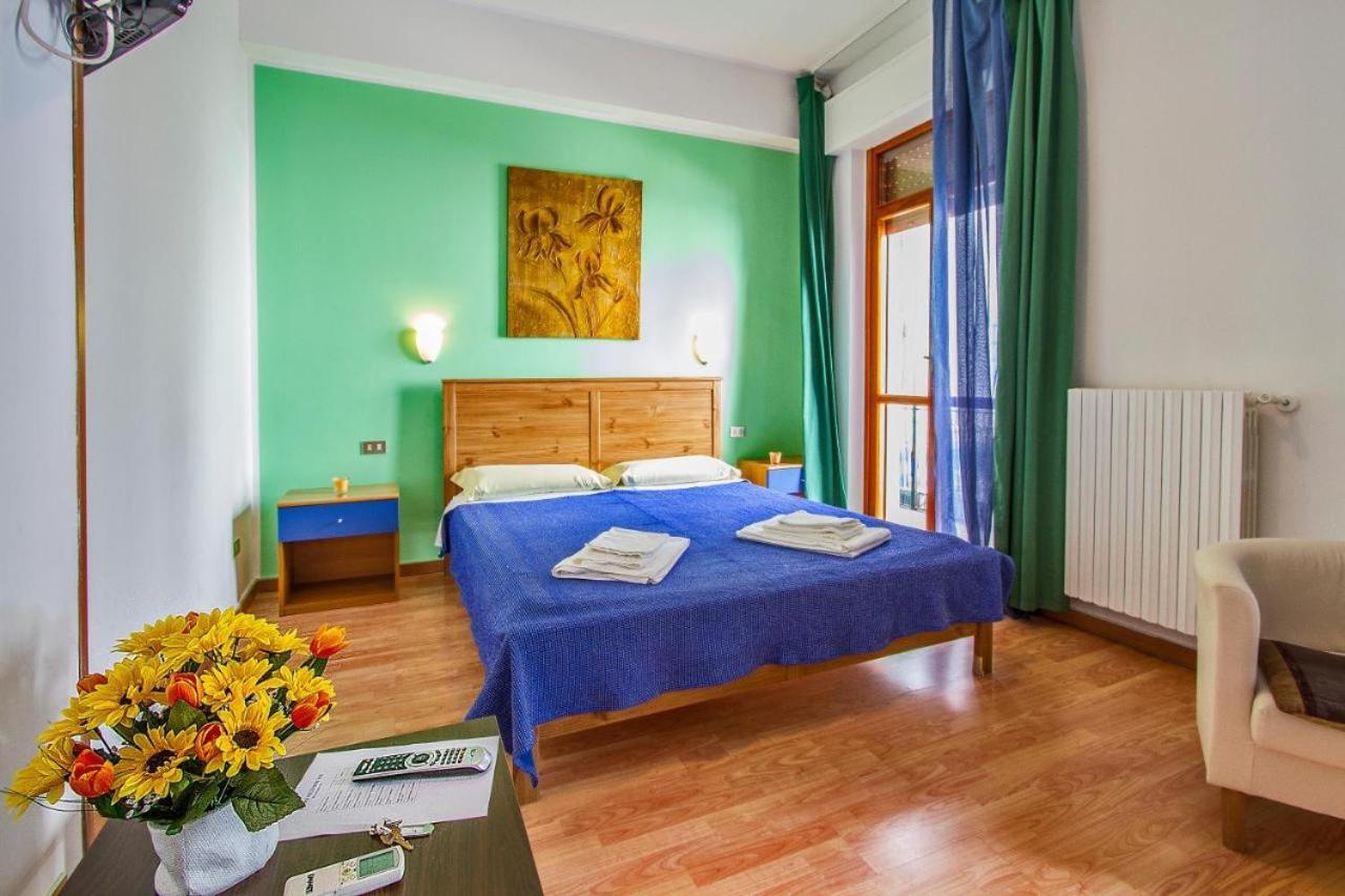 Lecce Cplaza Bed & Breakfast ภายนอก รูปภาพ