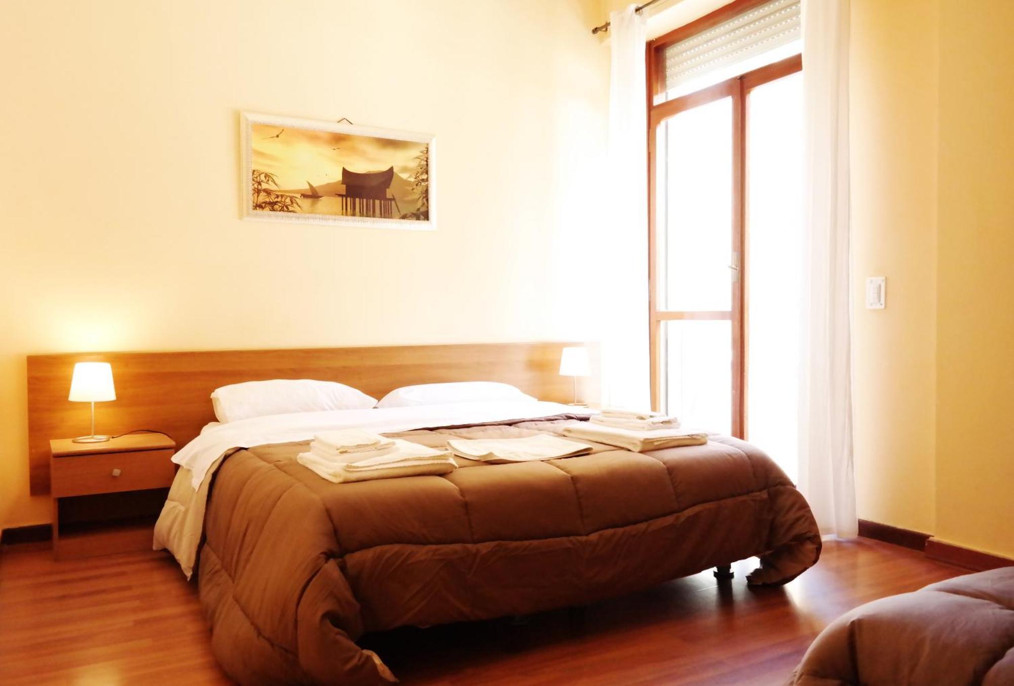 Lecce Cplaza Bed & Breakfast ภายนอก รูปภาพ